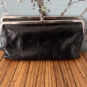 HOBO International Lauren Leather Kiss Lock Frame Clutch Wallet Black